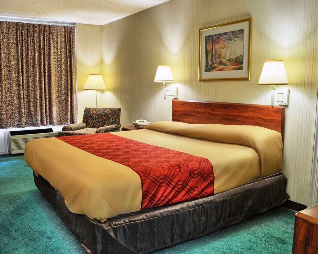 Knights Inn Ashland Room photo